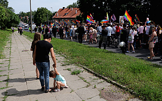 Ulicami Olsztyna przeszły Marsz Równości i Marsz w Obronie Dzieci